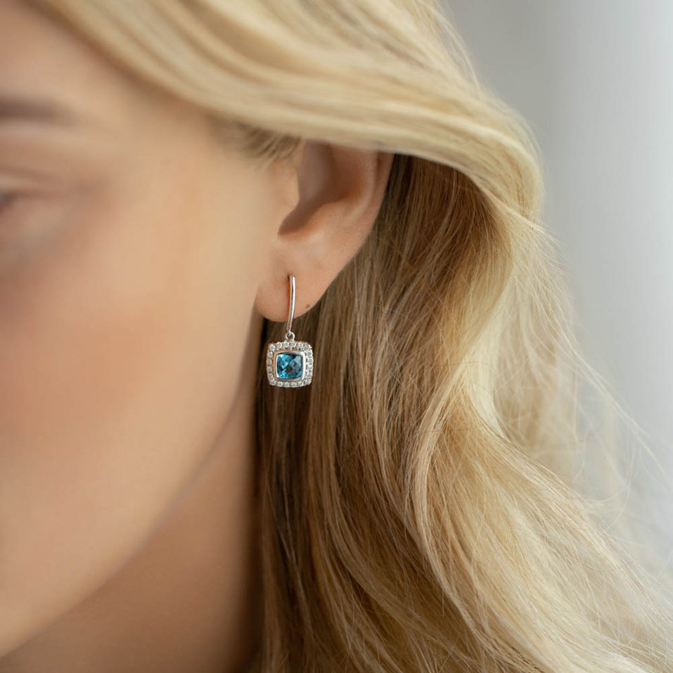 Diamond earrings with Topaz Morcant