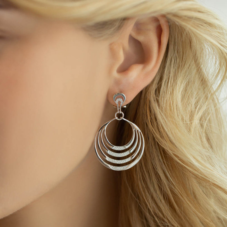 Diamond earrings Exclusive Moment