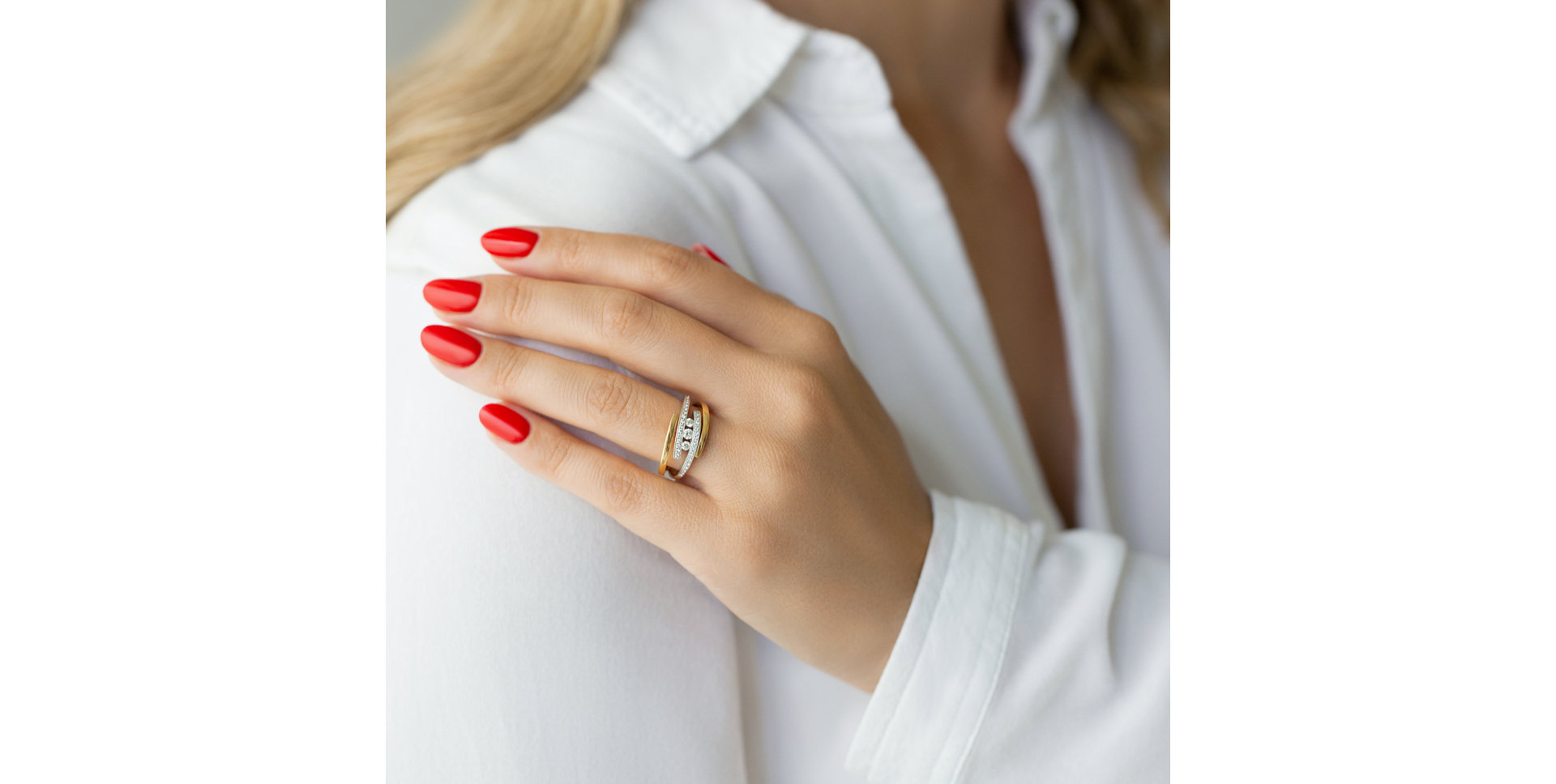 Diamond ring Capture Attention