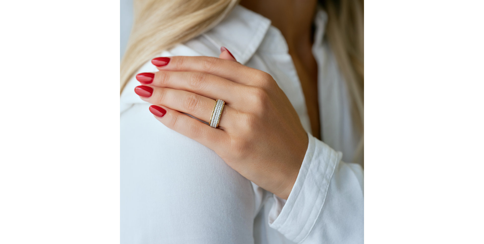 Diamond ring Claires