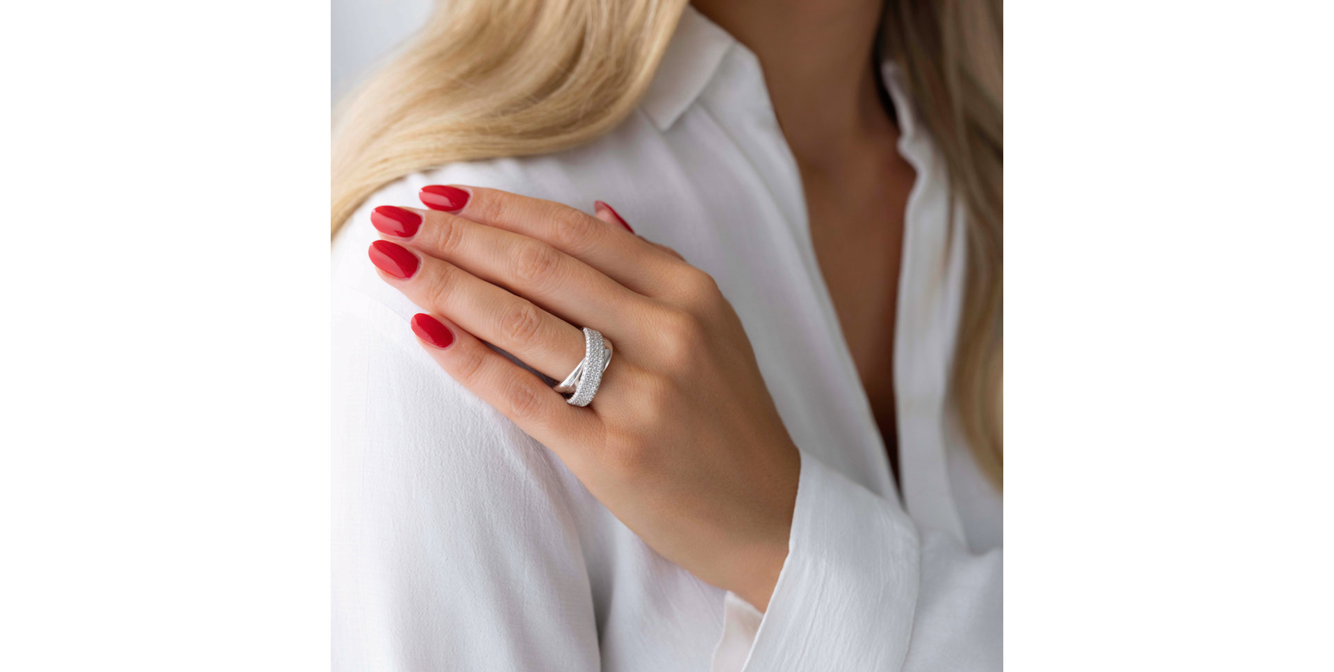 Diamond ring Eldora