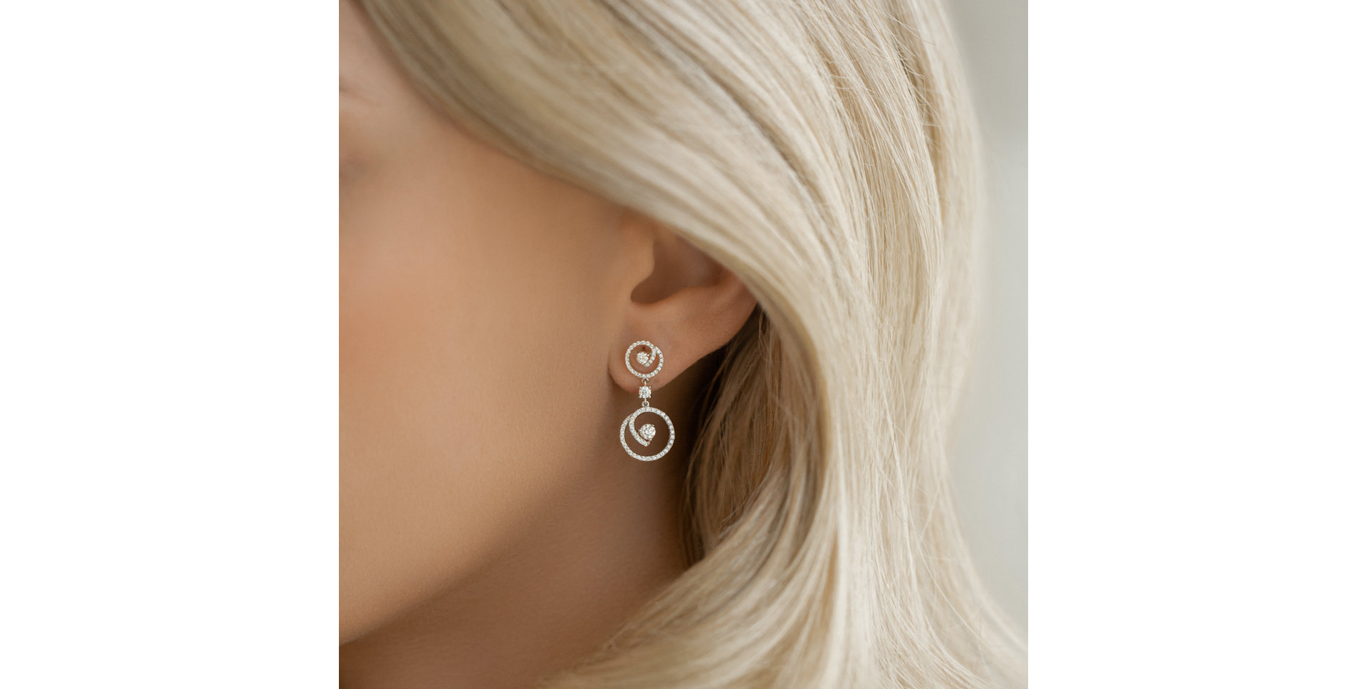 Diamond earrings Luxury Secession