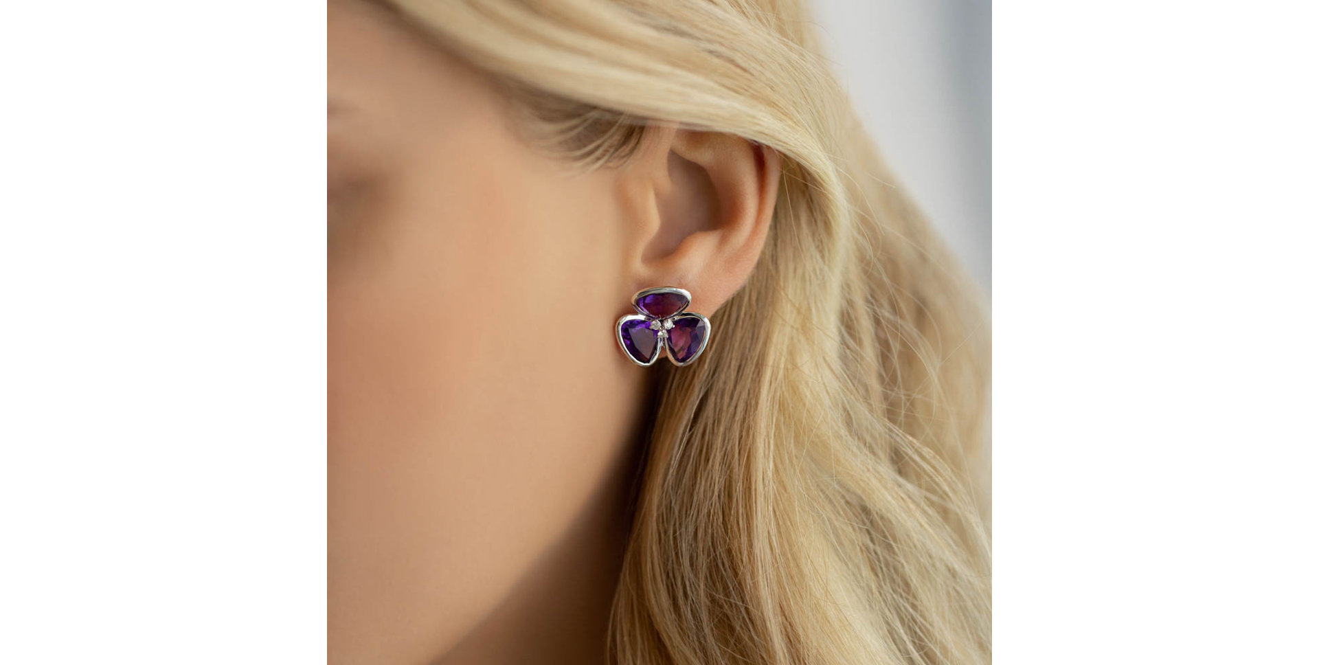 Diamond earrings with Amethyst Simon