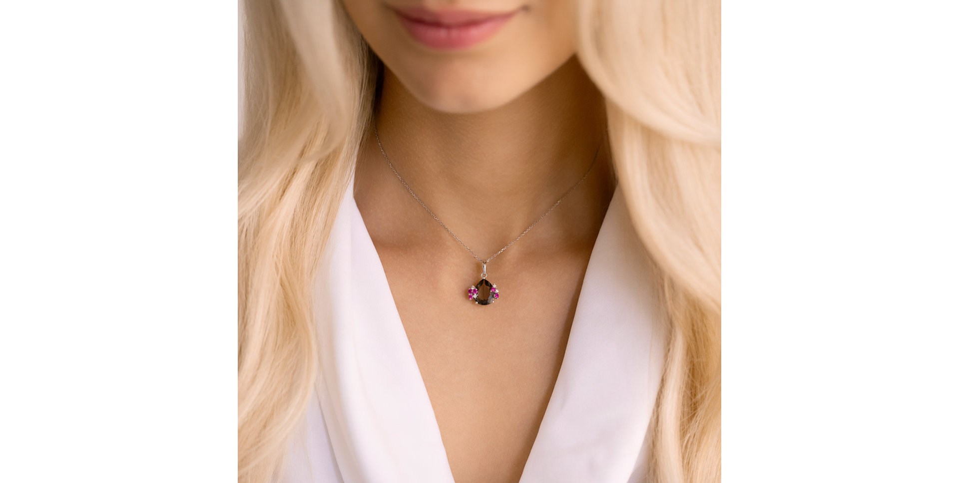 Diamond pendant with Sapphire and Amethyst Mystérieux
