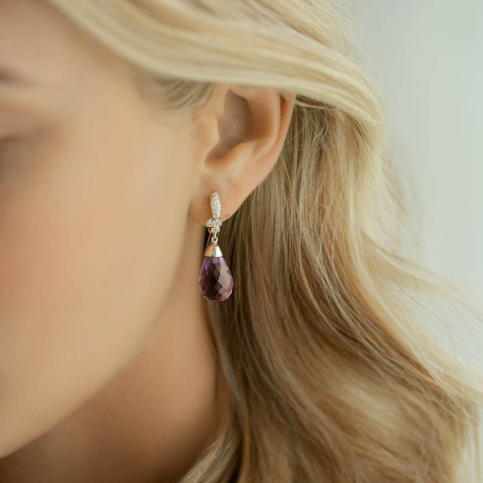 Diamond earrings with Topaz Nena