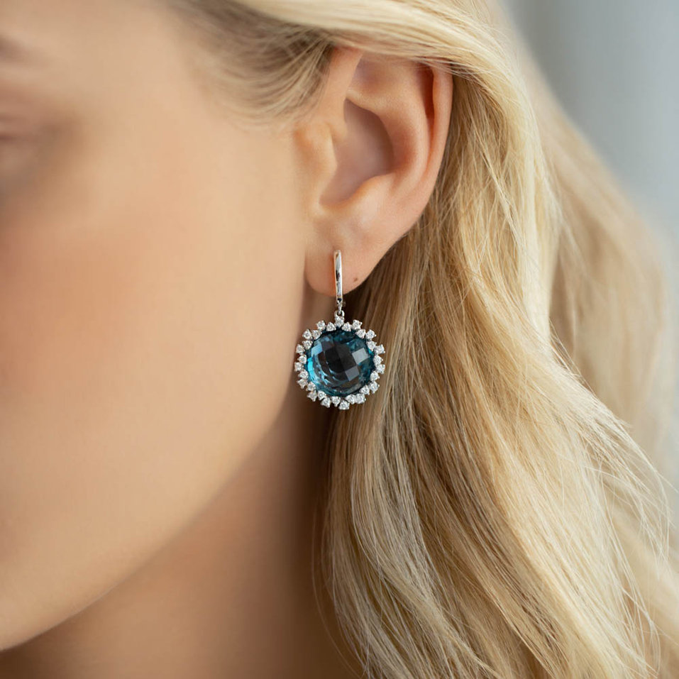 Diamond earrings with Amethyst Sally