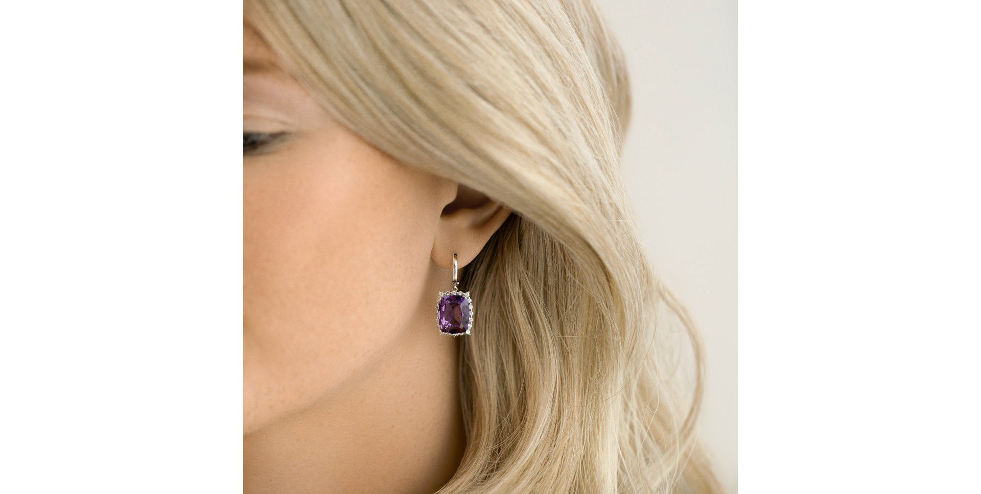 Diamond earrings with Amethyst Ariadne
