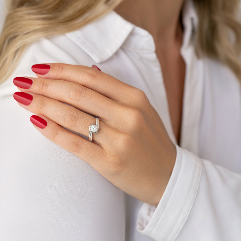 Diamond ring Lovetta