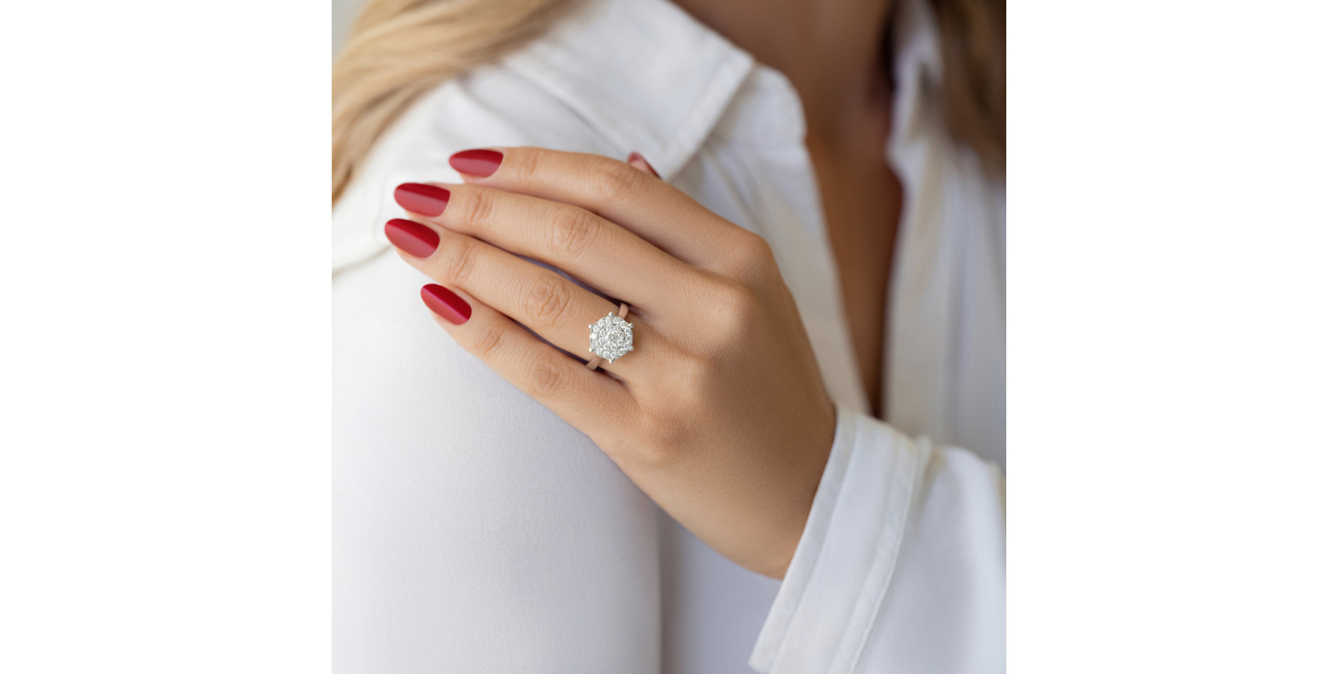 Diamond ring Neveah