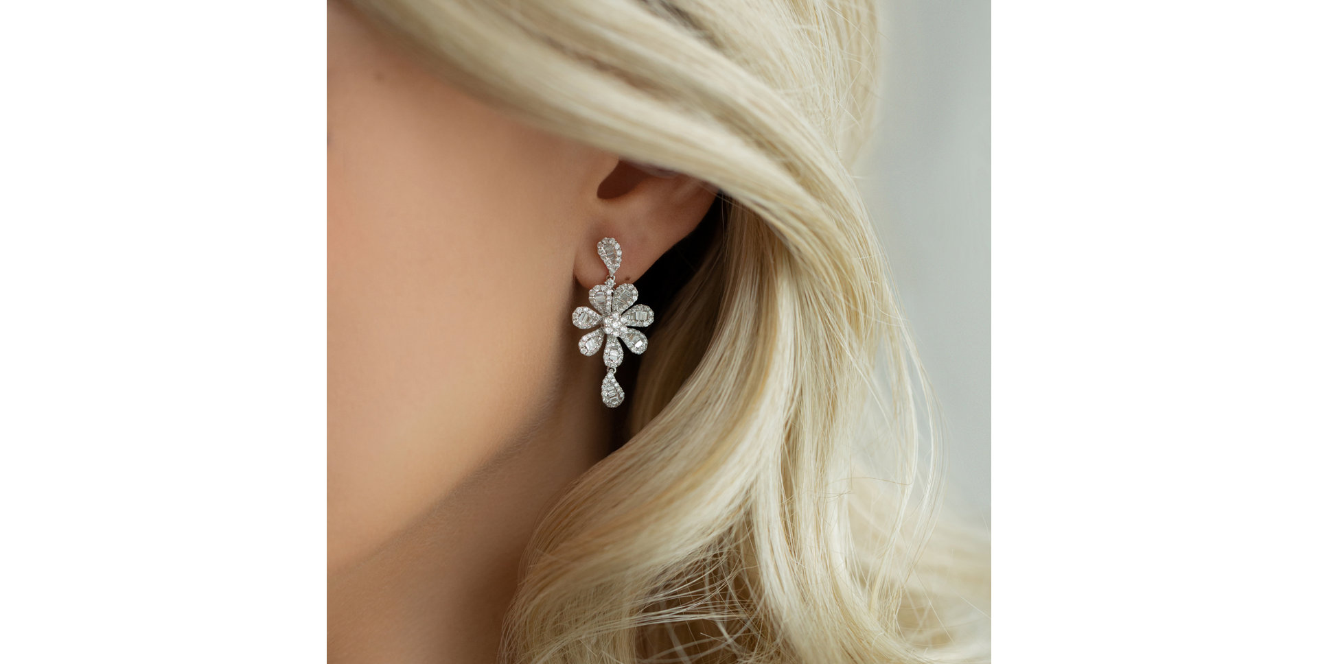 Diamond earrings Glamour Magnolia