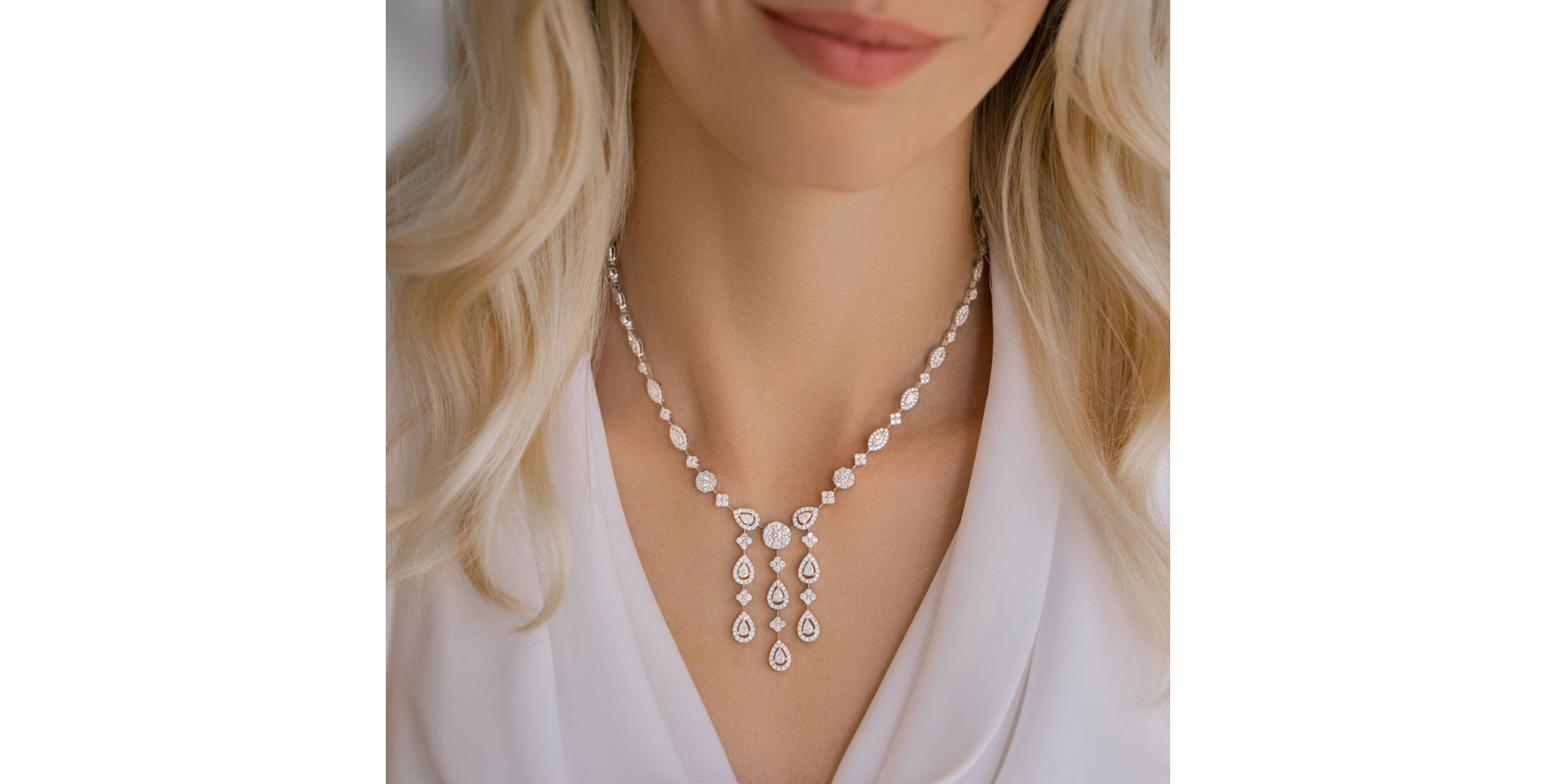 Diamond necklace charming morning dew