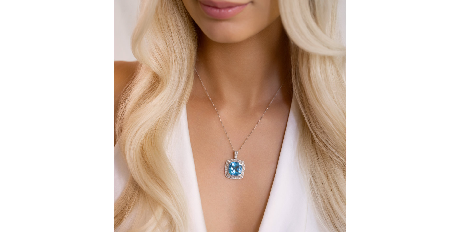 Diamond pendant with Topaz Maurita