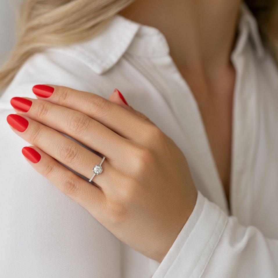 Diamond ring Nareida