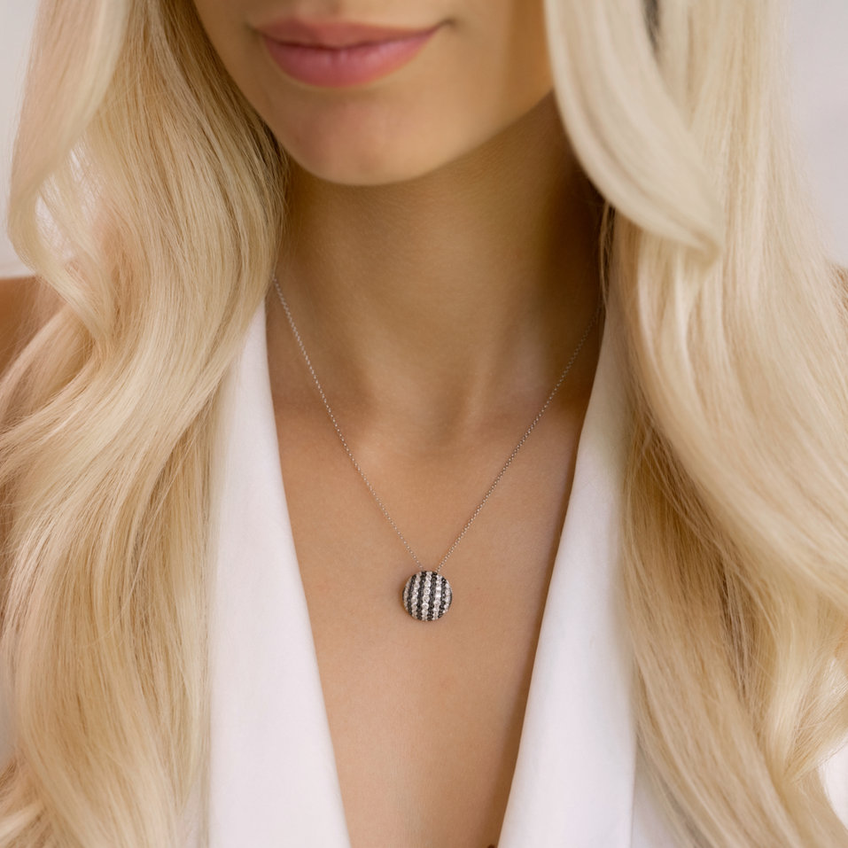 Diamond pendant Lunar Magic