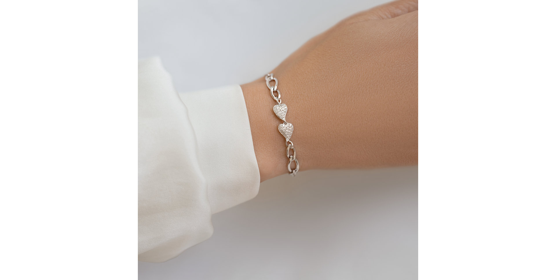 Bracelet with diamonds Falling Hearts
