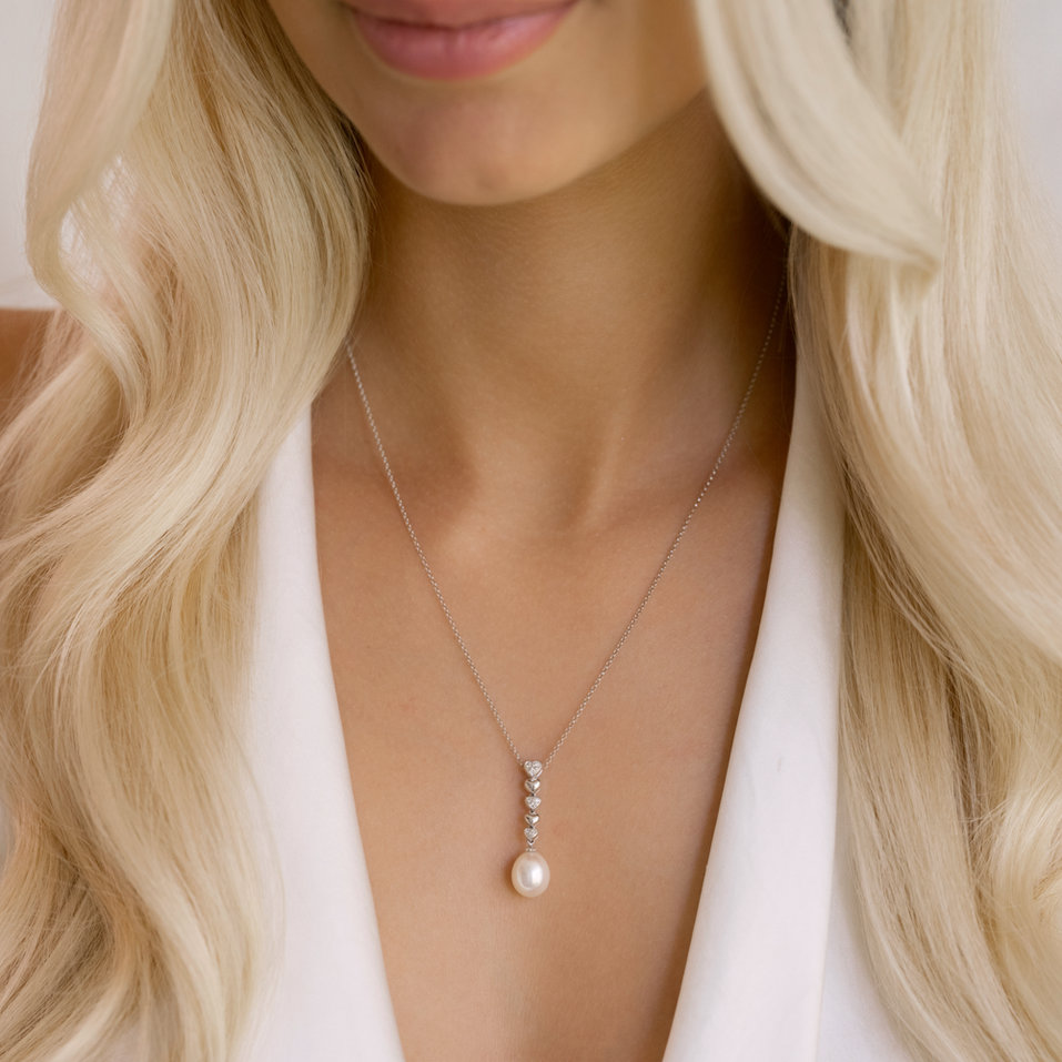 Diamond pendant with Pearl Heart of the Depth