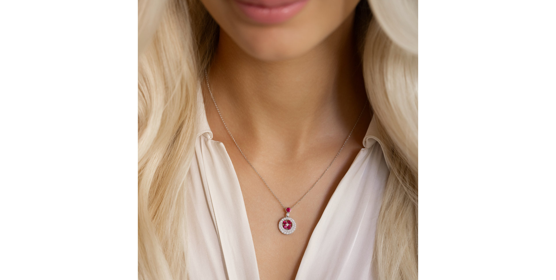 Diamond necklace with Sapphire Flower of Spring