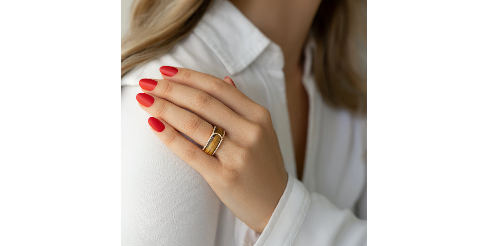 Diamond ring with Tiger Eye Imogen
