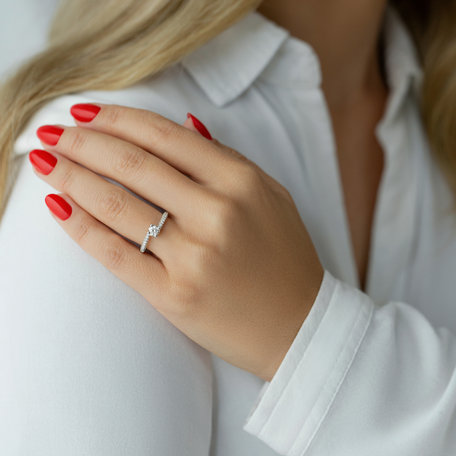 Ring with pink diamonds Chiara