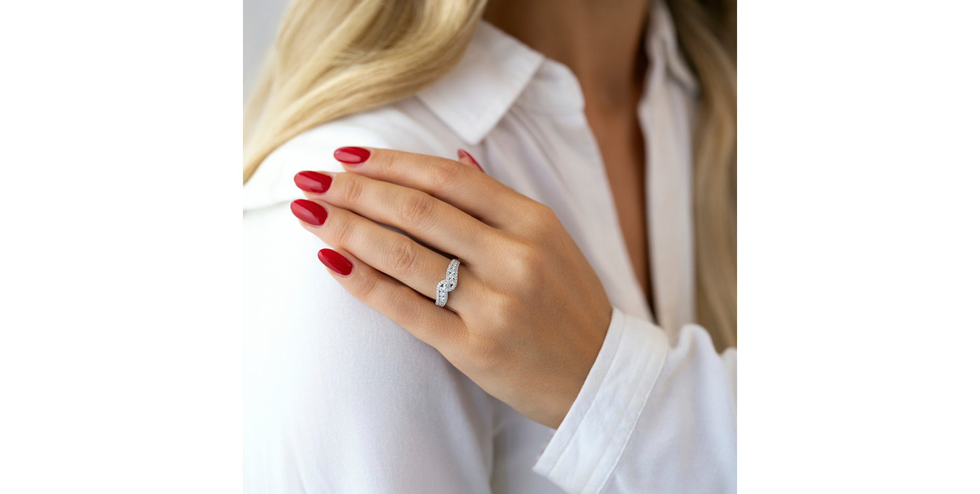 Diamond ring Kael