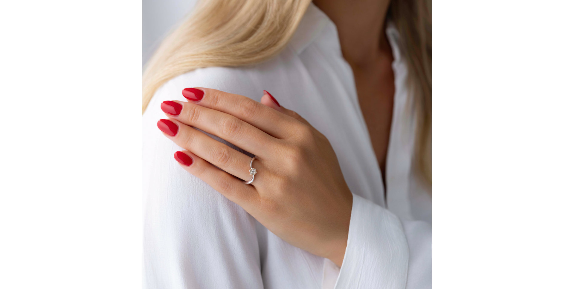 Diamond ring Lost Paradise