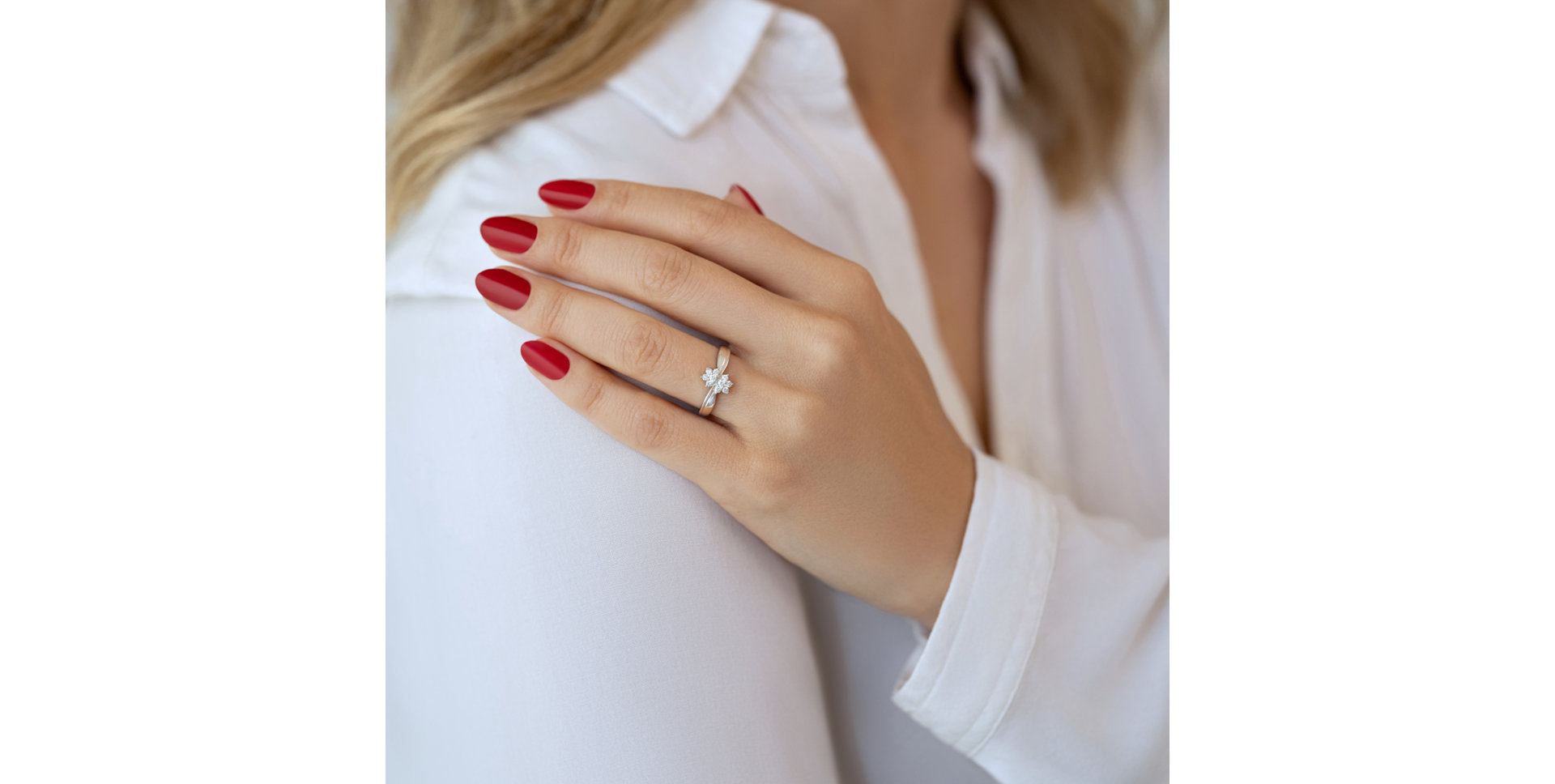 Diamond ring Mélodie