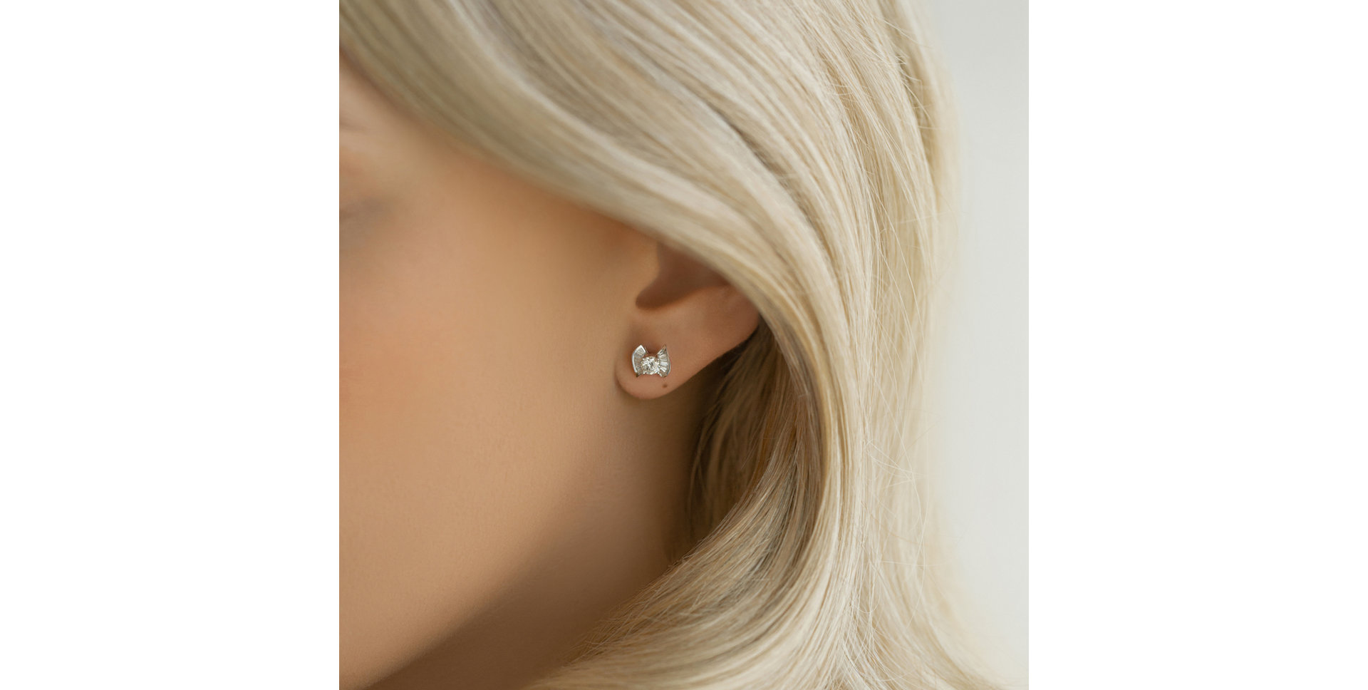 Diamond earrings Hisham