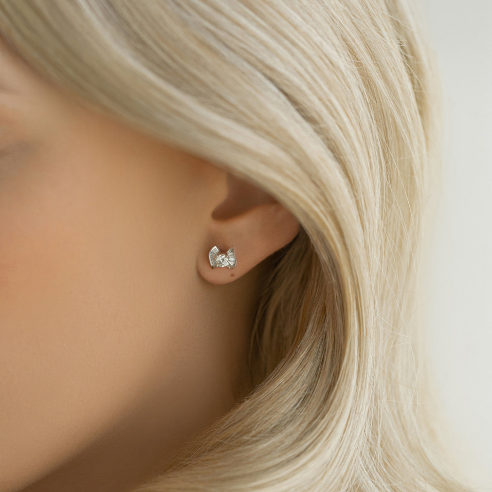 Diamond earrings Hisham