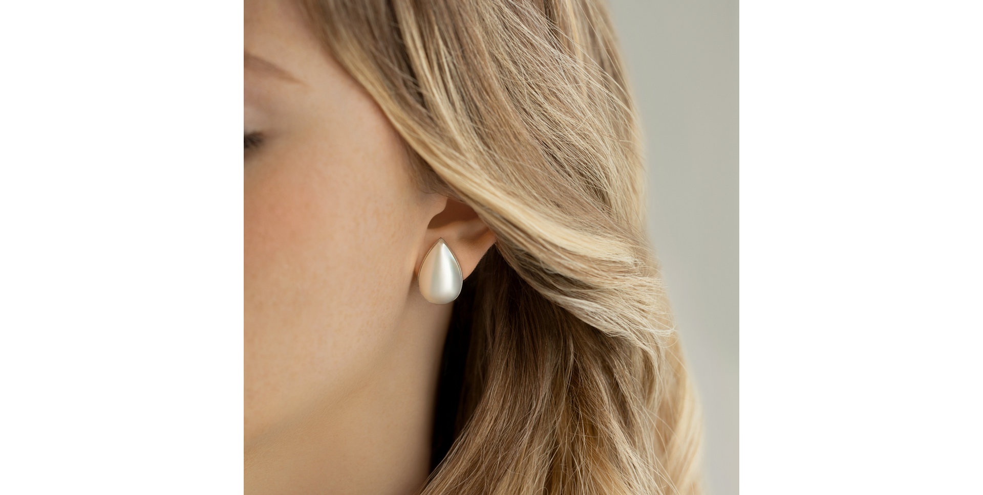 Earrings with Pearl Auban