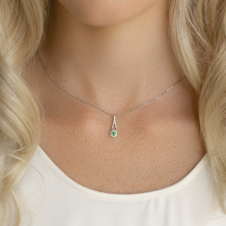 Diamond pendant with Emerald Green Fate