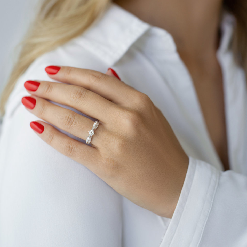 Diamond ring Fairy Crunchie