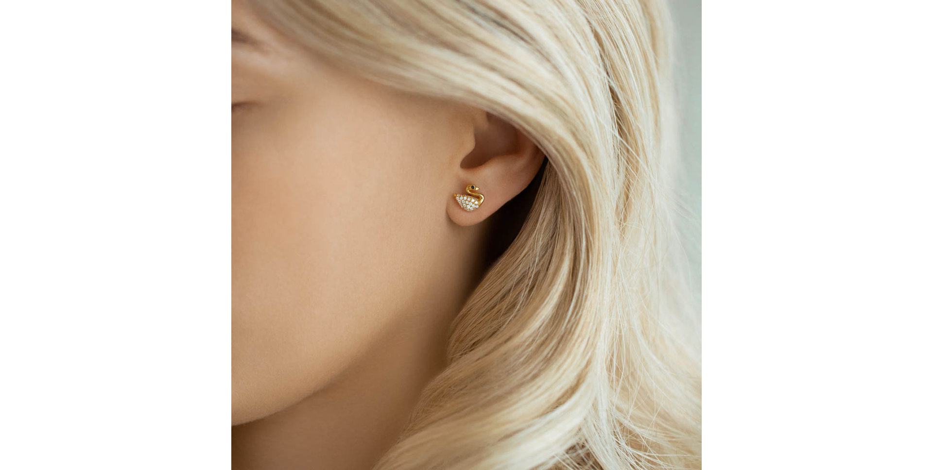 Earrings with black and white diamonds Noble Swans