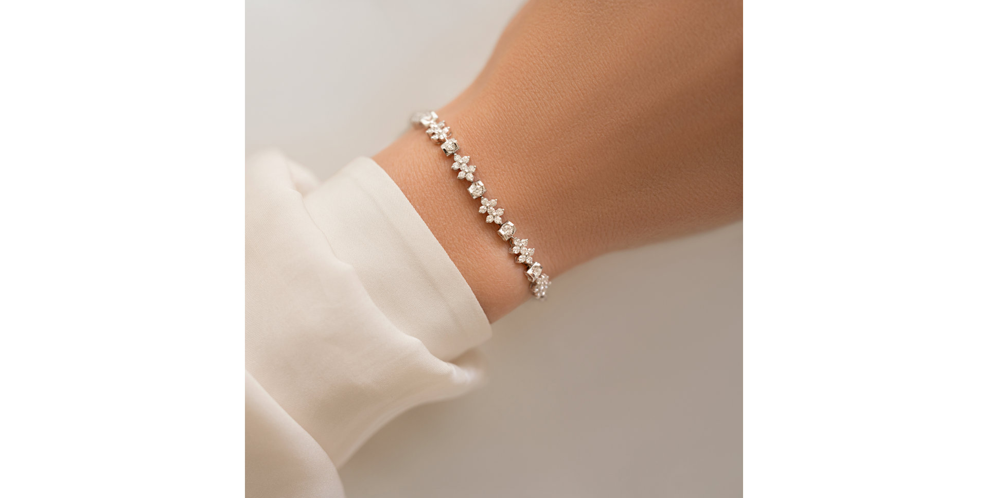 Bracelet with diamonds Crépuscule