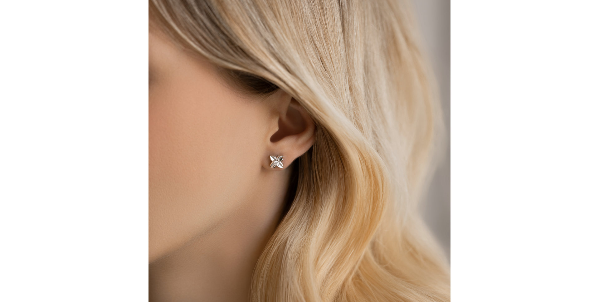 Diamond earrings Ephira