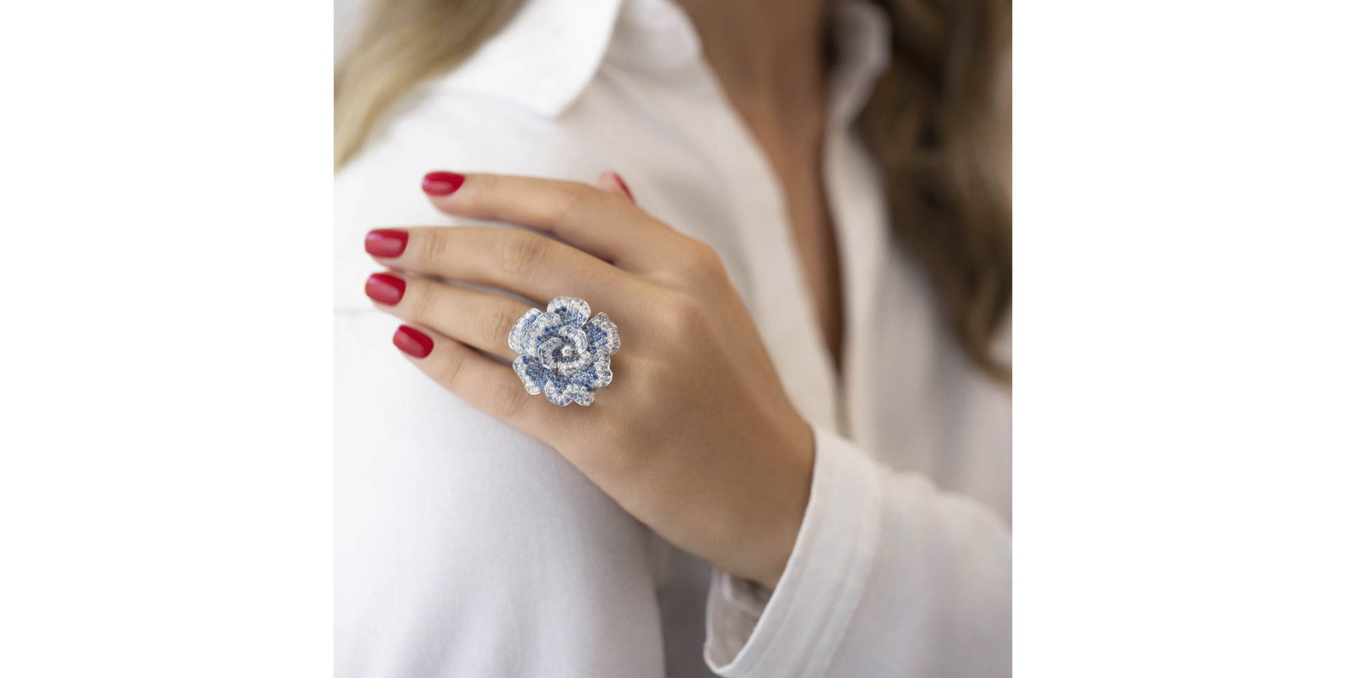 Diamond ring with Sapphire Parissienne Rose
