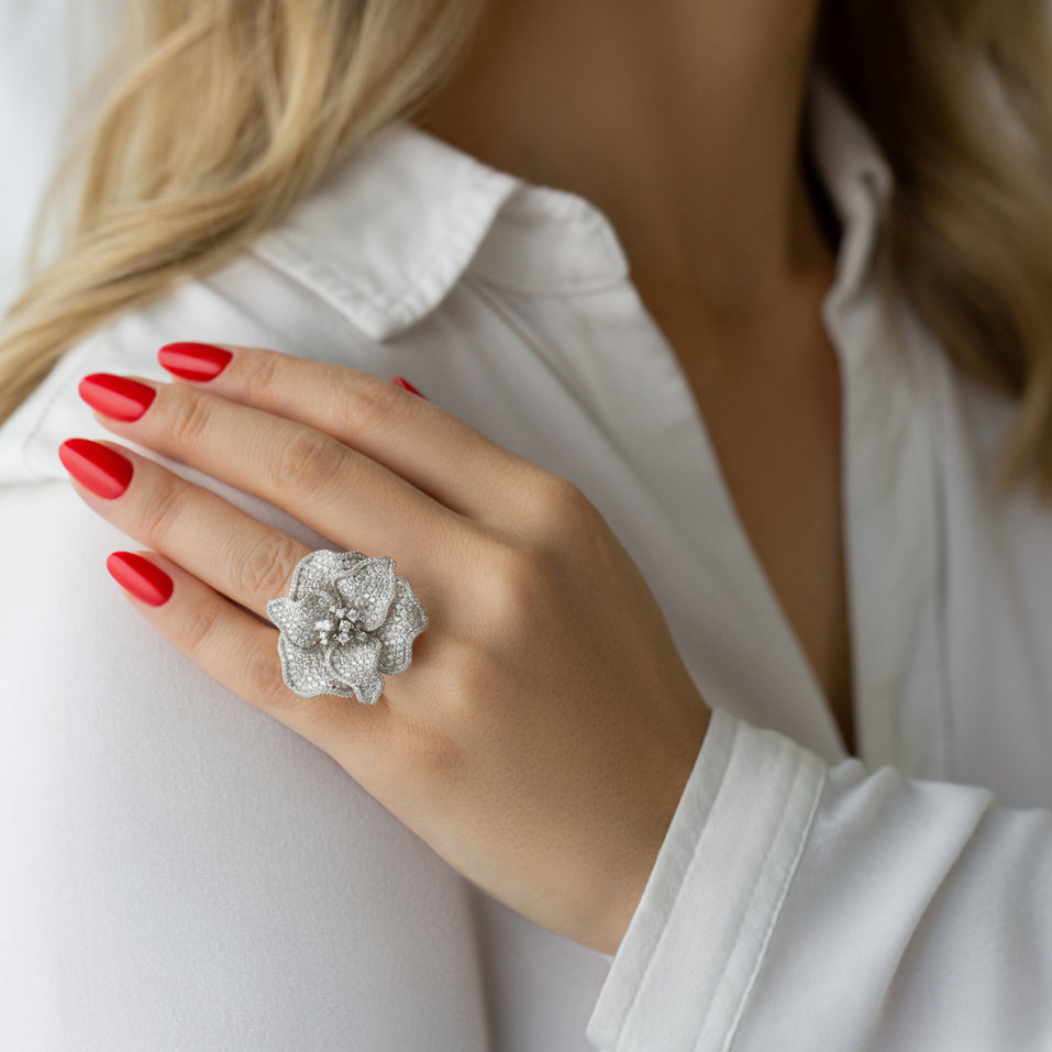 Diamond ring Night Eminence