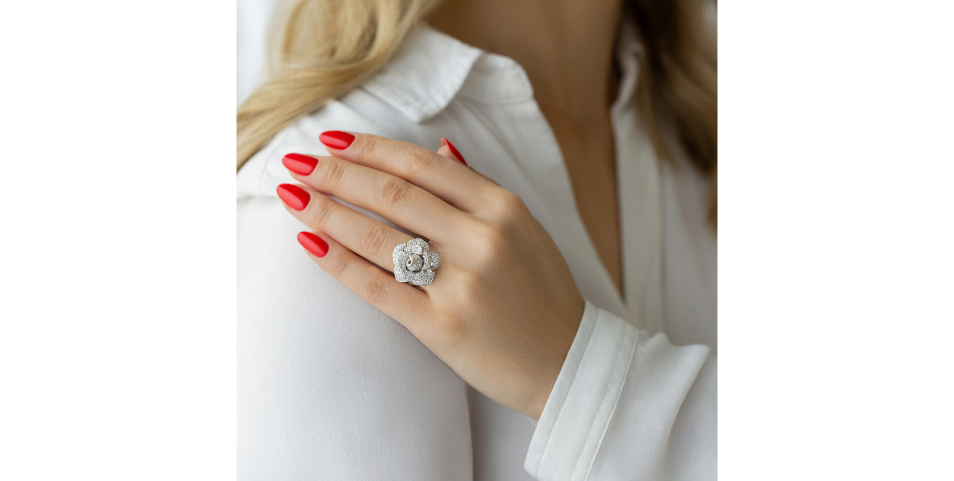 Diamond ring Blossom Bliss