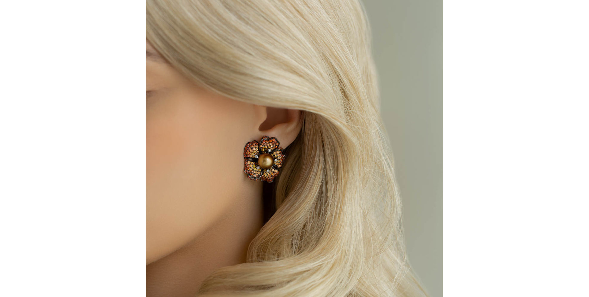 Diamond earrings, multisapphire and Pearl Candis