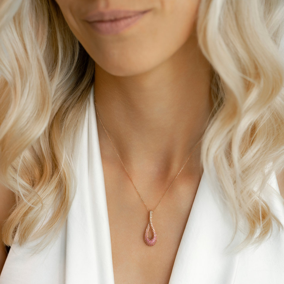 Diamond pendant with Sapphire Bernardine