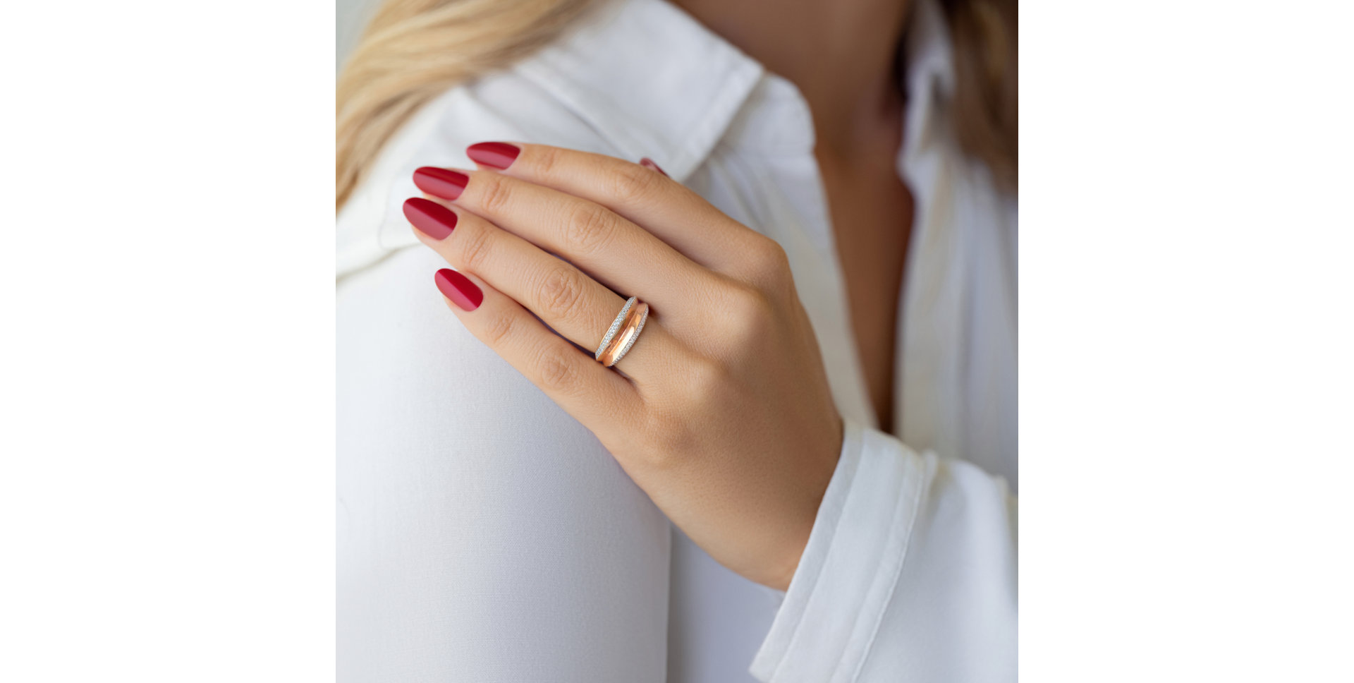 Diamond ring Parker