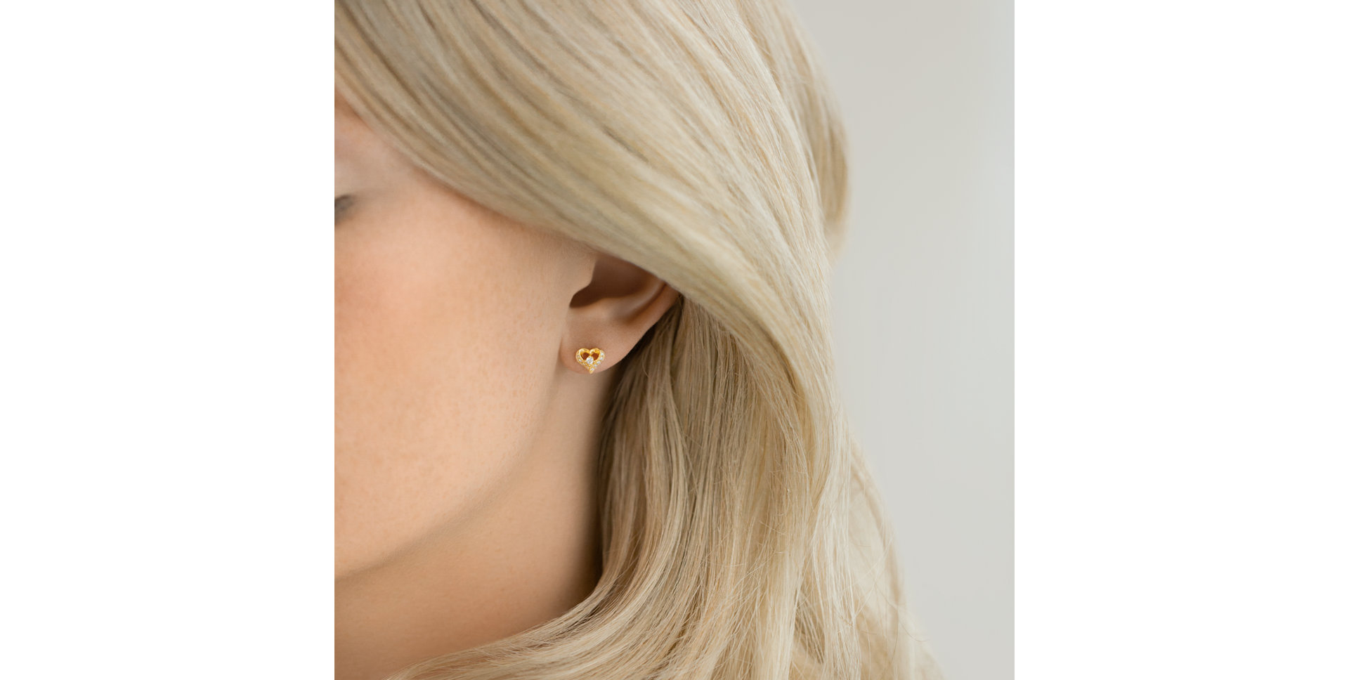 Diamond earrings Faenala