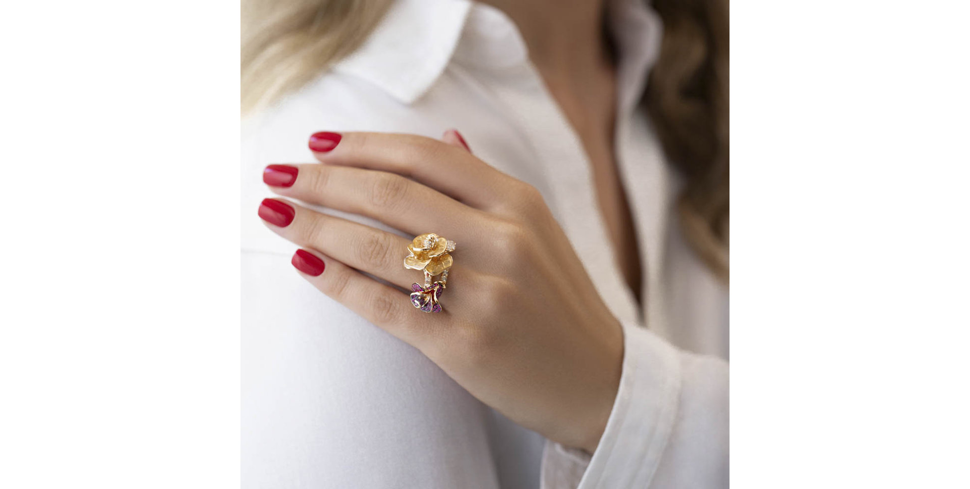 Ring with brown and white diamonds, Enamel and Ruby Princess Rose
