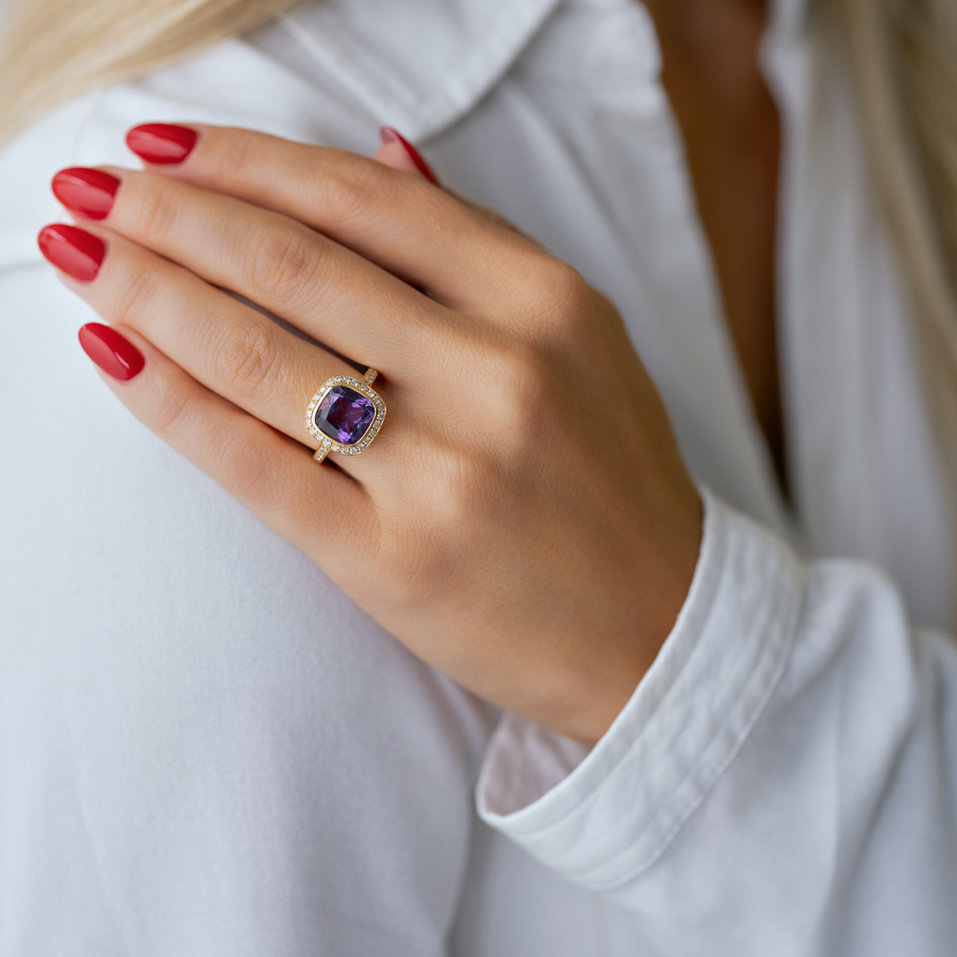Diamond rings with Amethyst Leilani
