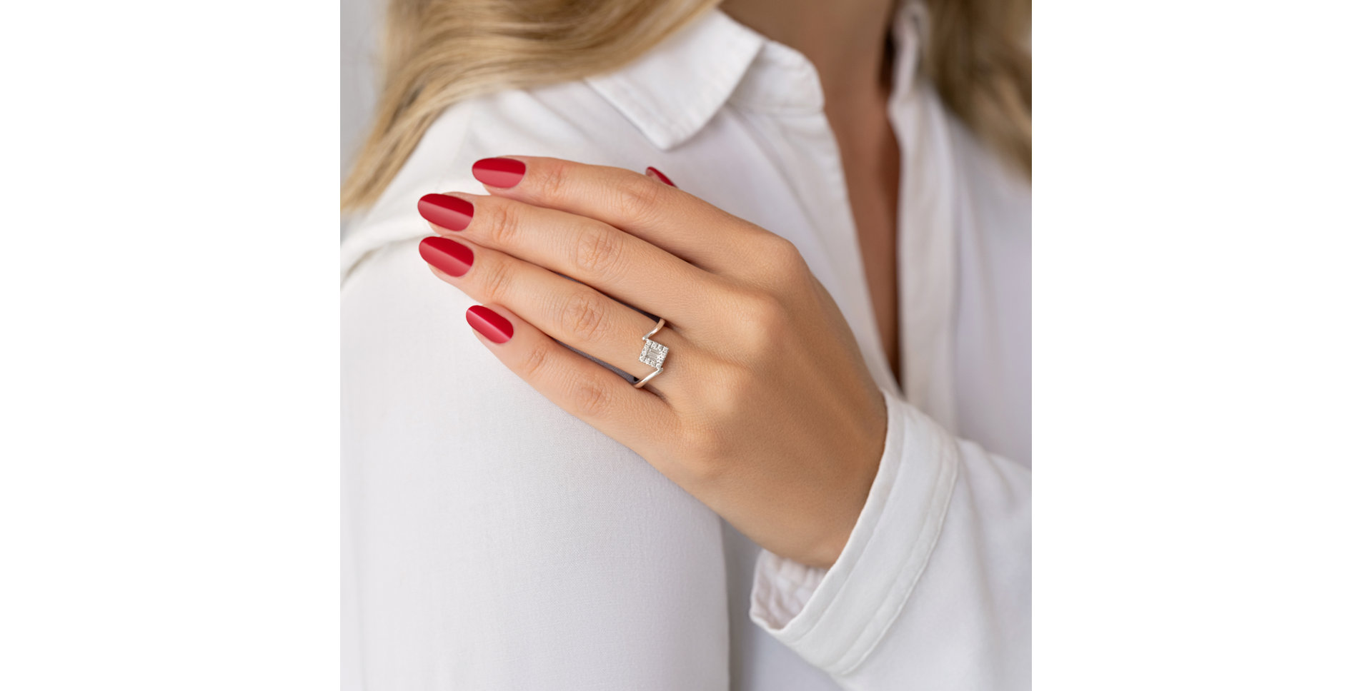 Diamond ring Lacroix