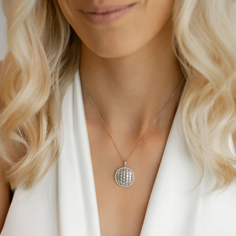 Diamond pendant Gaskin
