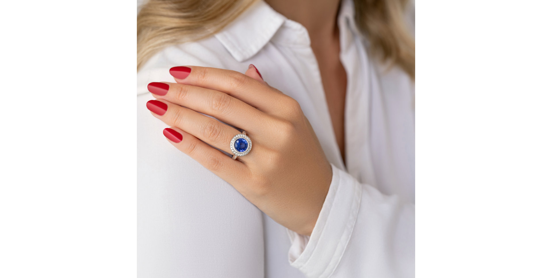 Diamond ring with Tanzanite Night Gentility