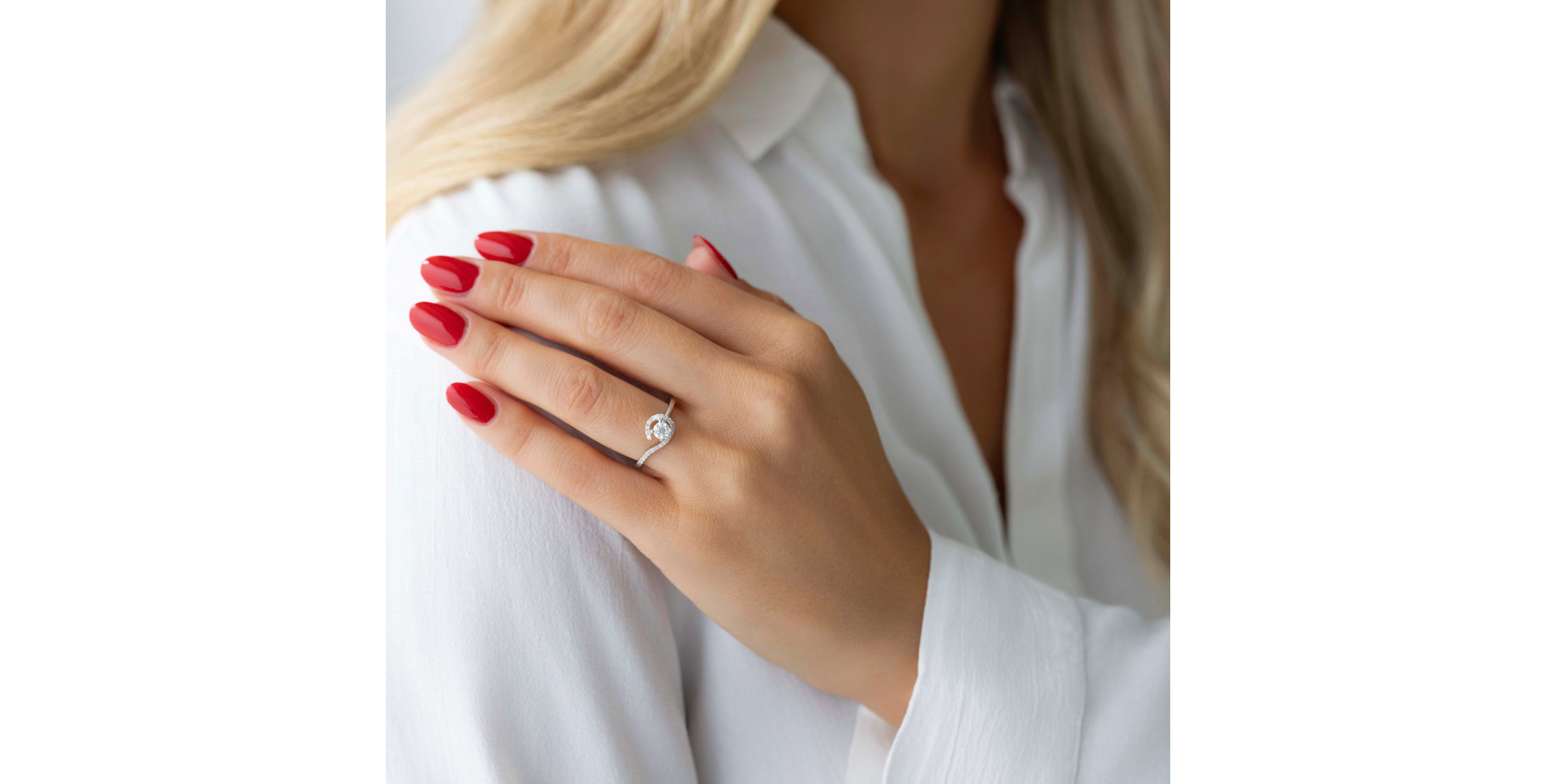 Diamond ring Maximiliano