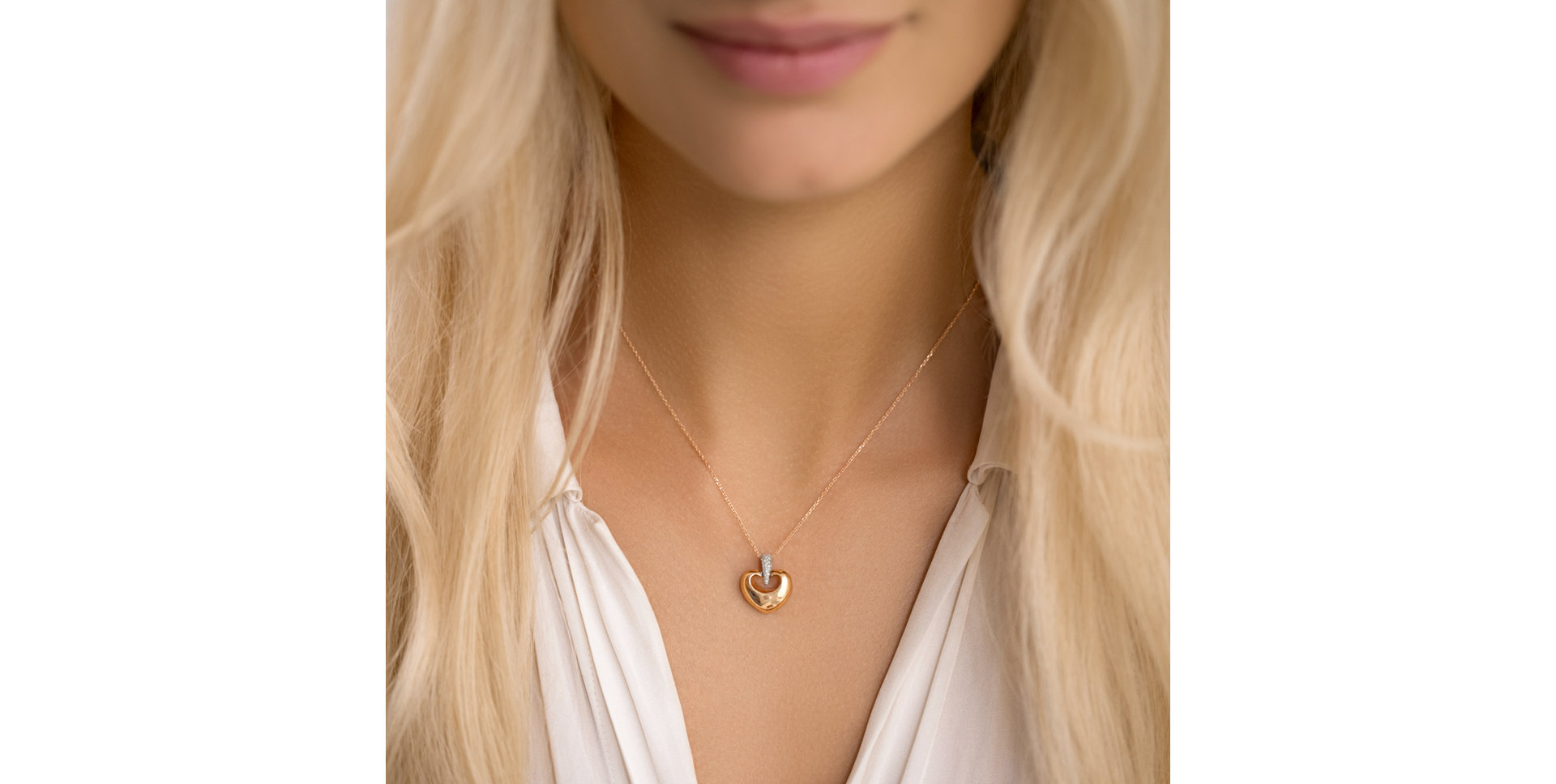 Diamond pendant Dazzling Romance