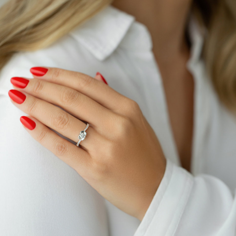 Diamond ring Midnight Madame