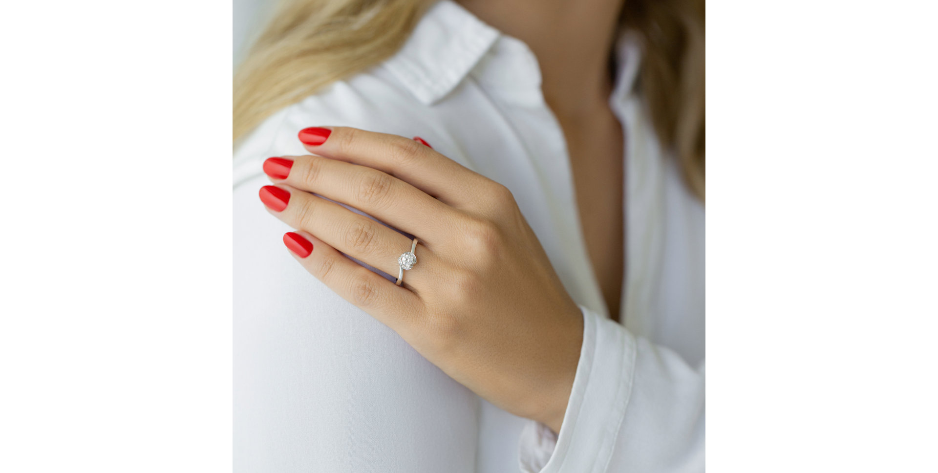 Diamond ring Andromeda Romance